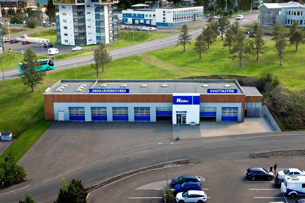 Höldur dekkjaverkstæði á Akureyri